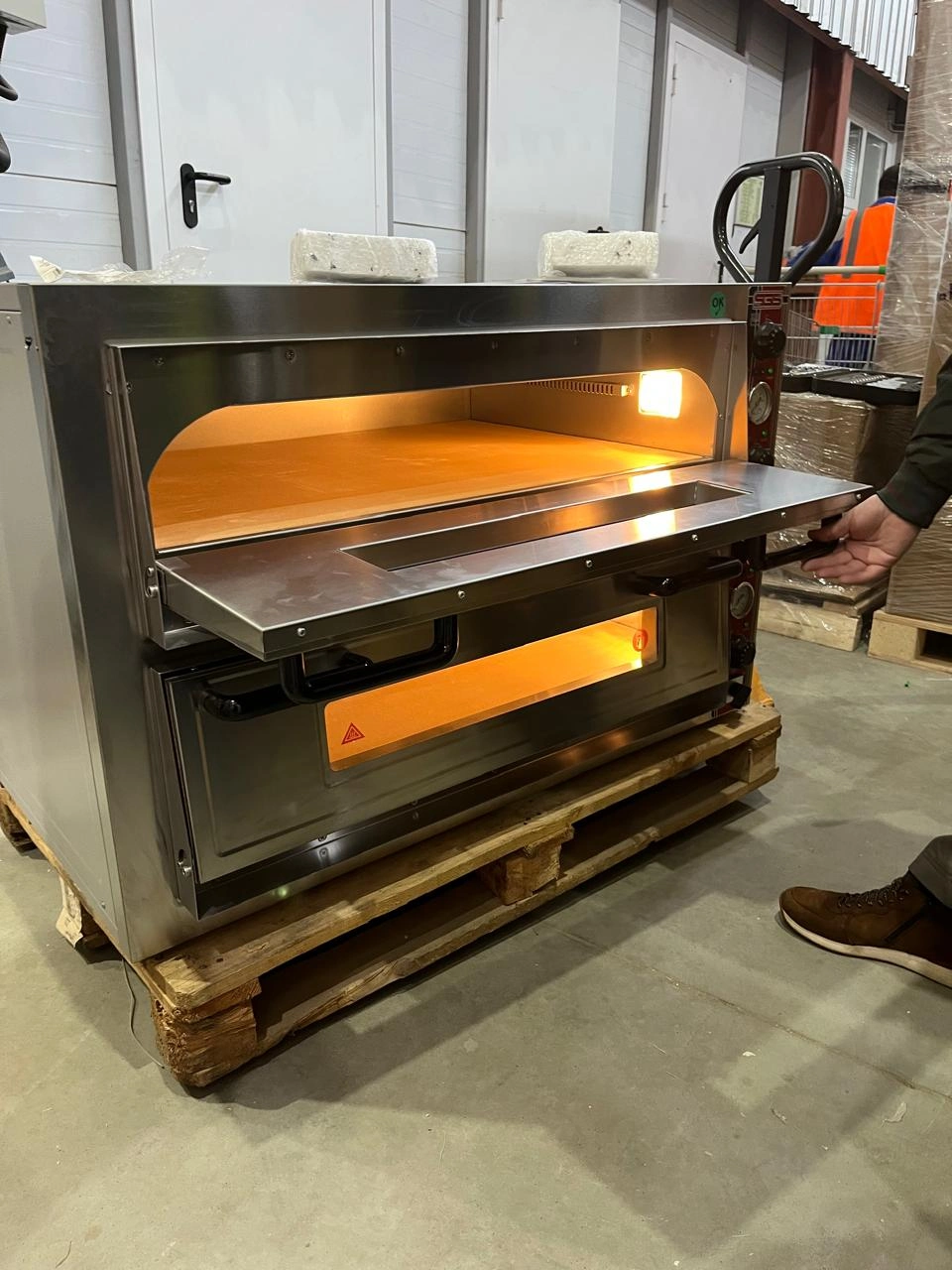 Печь для пиццы SGS Oven PO 9262 DE T в комплекте с подставкой PO 9262 DE купить в Москве | Балтик Мастер
