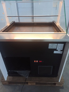 Витрина кондитерская холодильная ES SYSTEM K LCV VOLANS 02 0,9, Б/У