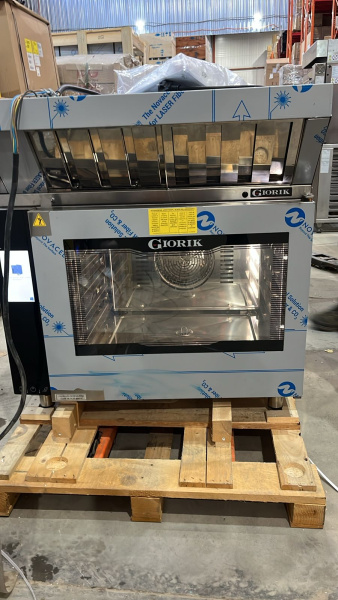 Печь конвекционная Giorik NMTE5SW_R, электрическая, 5х600х400 с вытяжным зонтом