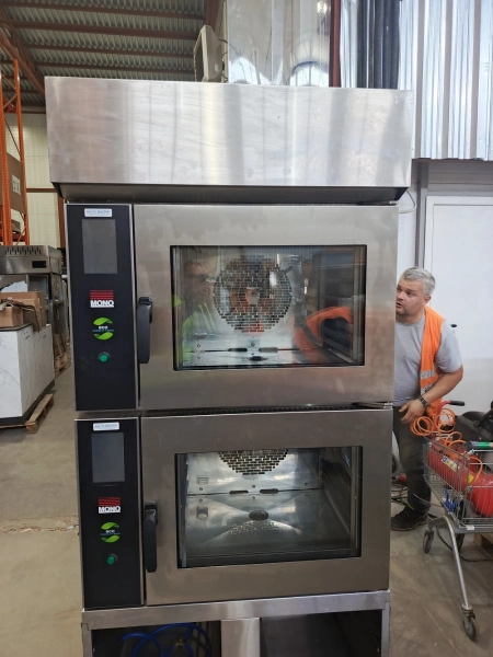 Печь конвекционная Mono Equipment BX 4/5-Tray, 4/5 уровней 600х400/GN1/1, Eco-Connect+ Wash Controller на 5 + 5 уровней, Б/У