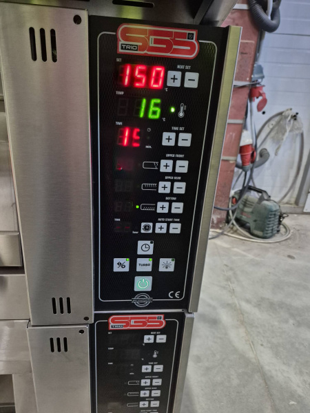 Печь хлебопекарная с вытяжкой на подставке SGS OVEN MD 1200-1